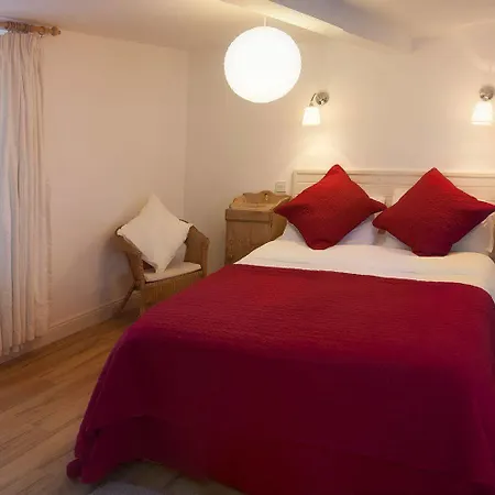 St Anthony's Riverside 3* Westport